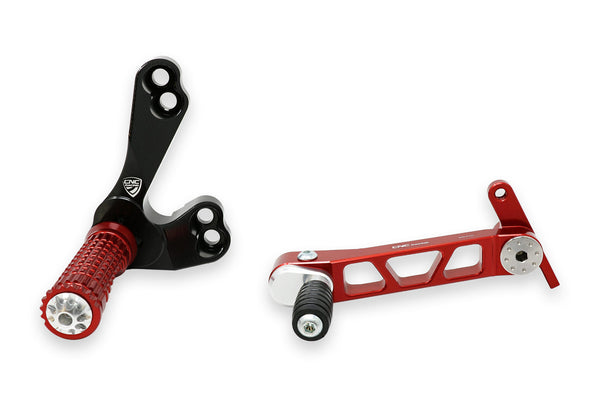 CNC RACING | Adjustable rear sets Ducati Streetfighter 848 1098