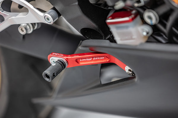 CNC RACING | Adjustable rear sets MV Agusta - limited edition