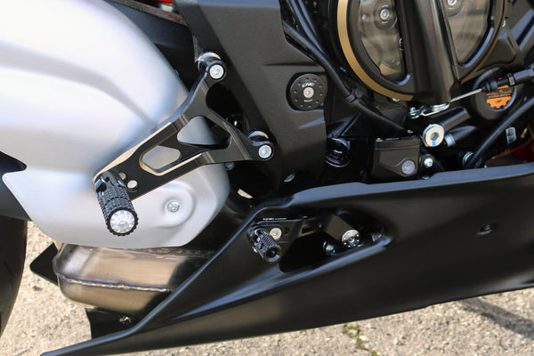 CNC RACING | Adjustable rear sets MV Agusta - Bicolor