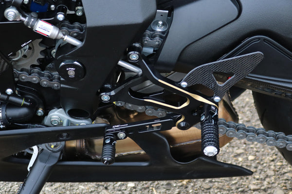 CNC RACING | Adjustable rear sets MV Agusta - Bicolor
