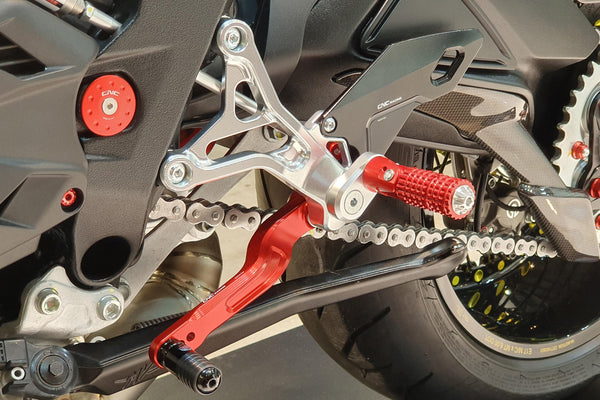 CNC RACING | Adjustable rear sets MV Agusta