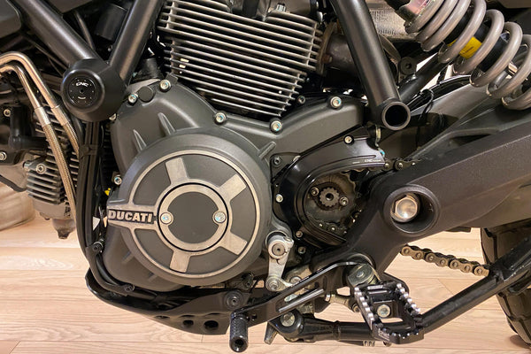 CNC RACING | Front sprocket cover Ducati