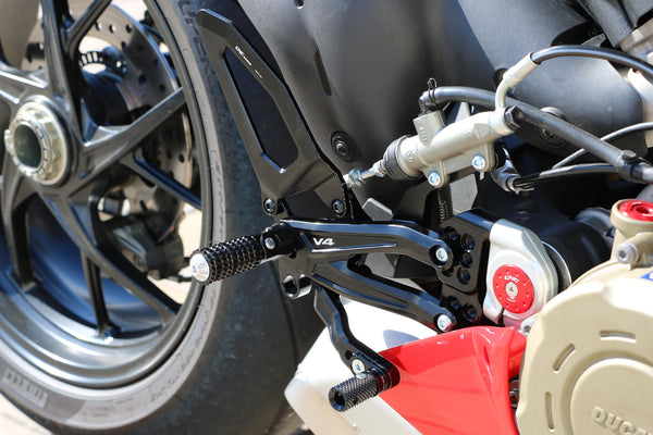 CNC RACING | Adjustable rear sets RPS Ducati Panigale V4