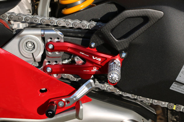 CNC RACING | Adjustable rear sets RPS Ducati Panigale V4 - Carbon - Pramac Racing Limited Edition
