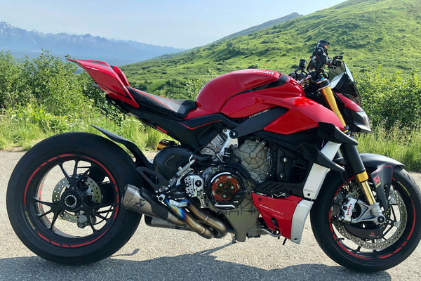 CNC RACING | Clear oil bath clutch cover Ducati Streetfighter V4 - Bicolor