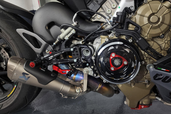 CNC RACING | Adjustable rearsets Ducati Streetfighter V4 Carbon