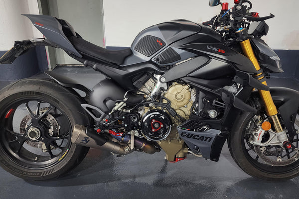 CNC RACING | Adjustable rearsets Ducati Streetfighter V4 Carbon