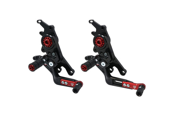 CNC RACING | Adjustable rear sets rider Ducati Hypermotard 950