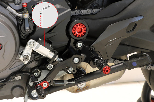 CNC RACING | Adjustable rear sets rider Ducati Monster 937