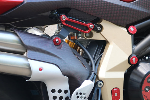 CNC RACING | Rear footrest blanking plates MV Agusta
