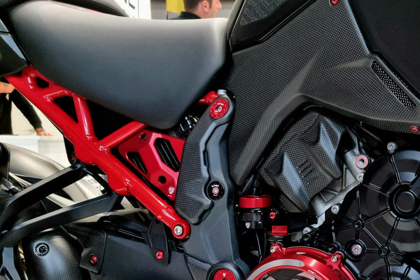 CNC RACING | Voltage regulator protector Ducati Multistrada V4