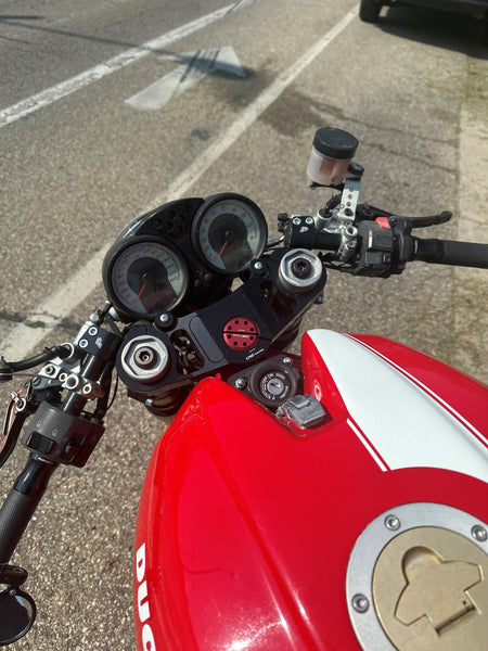 CNC RACING | Triple clamps - Handlebar clamps hole covers
