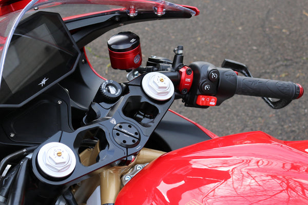 CNC RACING | Fluid reservoir front brake 25 ml with level window - only body