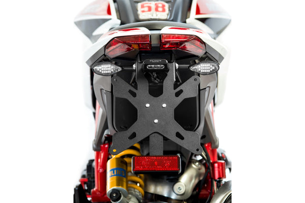 CNC RACING | Adjustable license plate Ducati Hypermotard 821/939