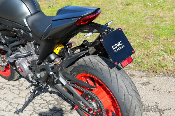 CNC RACING | Adjustable license plate Ducati Monster 937