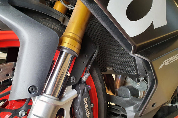 CNC RACING | Radiator guard Aprilia 660