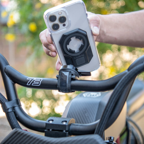 ROKFORM Magnetic Universal Adapter