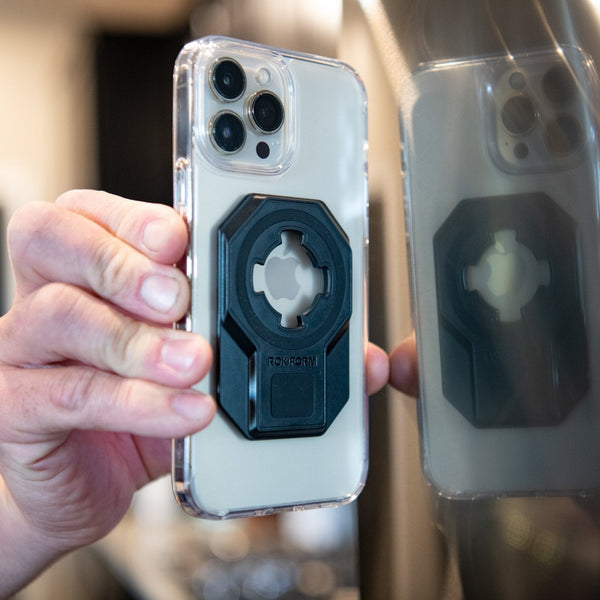 ROKFORM Magnetic Universal Adapter