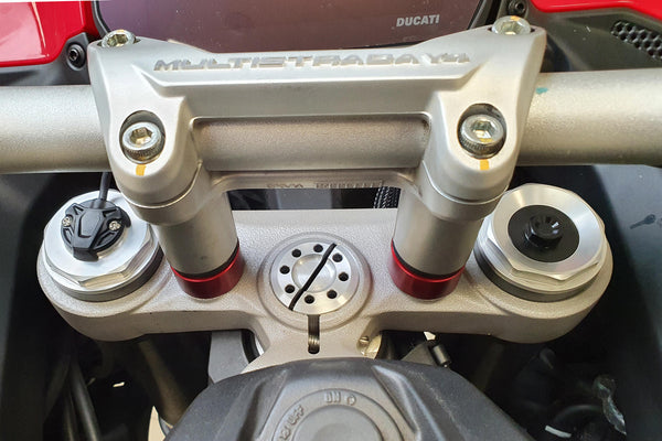 CNC RACING | Handlebar clamp spacers H 20mm Ducati Multistrada V4 for OEM riser