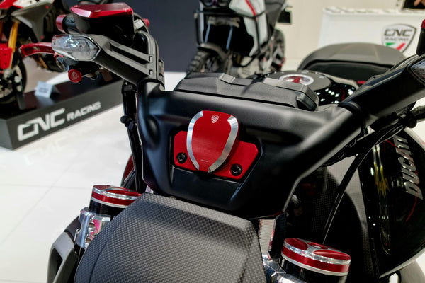 CNC RACING | Handlebar clamp cover Diavel V4