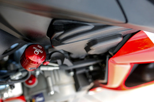 CNC RACING | Fluid oil reservoir brake-clutch 12 ml MONOCHROME included three outflow PRAMAC RACING Limited Edition