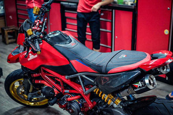 CNC RACING | Seat cover Ducati Hypermotard 950 - Pramac racing Limited Edition