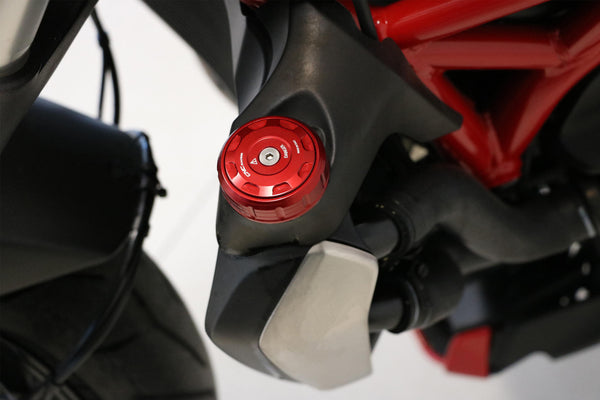 CNC RACING | Radiator cap cover Ducati