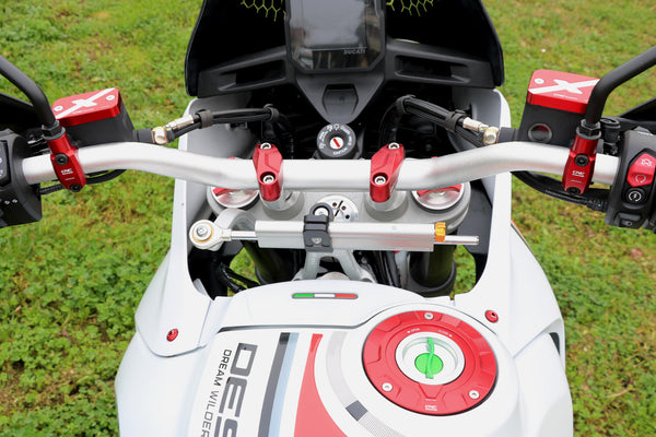 CNC RACING | Front brake fluid reservoir cap Ducati DesertX