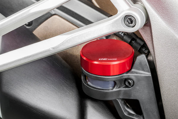 CNC RACING | Rear brake fluid reservoir cap M46x4 - Streaks