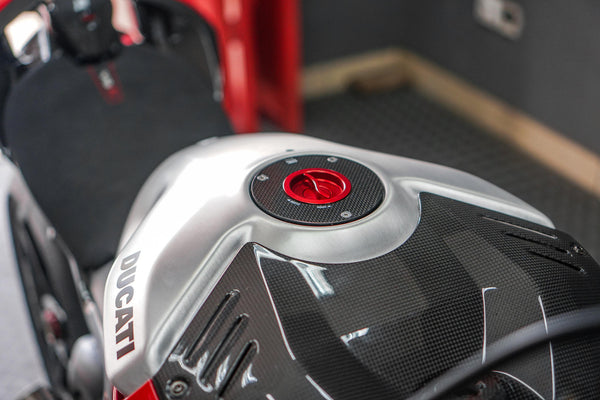 CNC RACING | Fuel tank cap - flange CARBON FIBER