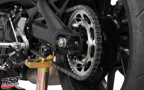 TST Industries Axle Block for Yamaha FZ-09 / MT-09 2017-2020