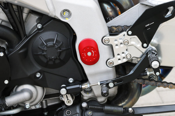 CNC RACING | FRAME CAPS SET SWINGARM PIVOT AXLE APRILIA