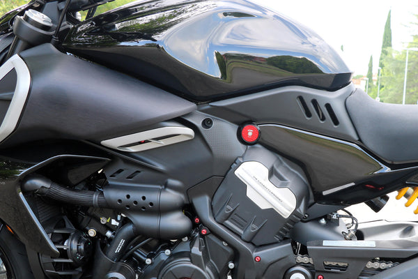 CNC RACING | Frame caps kit Ducati Diavel V4