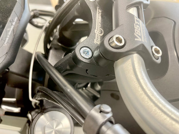 HeliBars MotoGuzzi VT85TT Tour Performance Riser