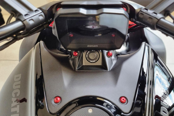 CNC RACING | Ignition switch cover Ducati Diavel V4 - Carbon