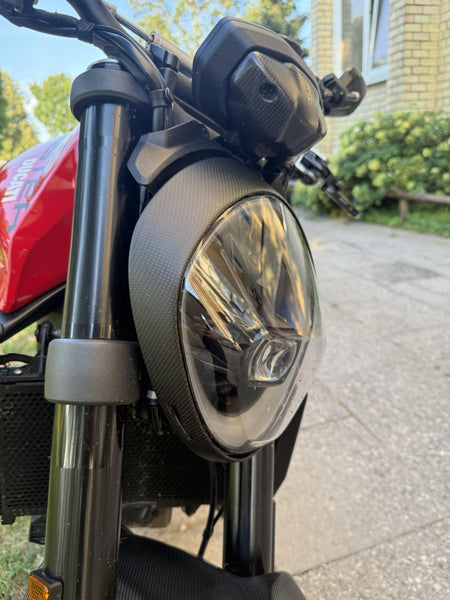 CNC RACING | Headlight trim Ducati Monster 937 - Carbon