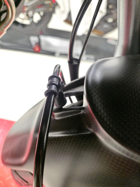 CNC RACING | Front mudguard Ducati Multistrada V4 - Carbon