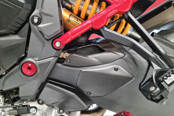 CNC RACING | Swingarm side guard carbon Ducati Multistrada V4 Pikes Peak and RS