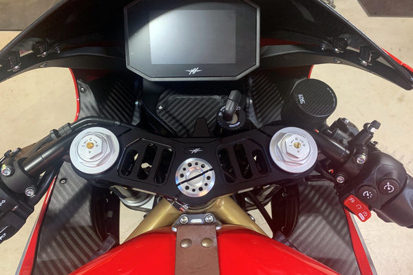 CNC RACING | Headlight support cover MV Agusta Superveloce - Carbon