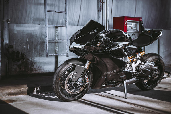 CNC RACING | Front fender carbon Ducati 899,959,1199 and 1299 Panigale