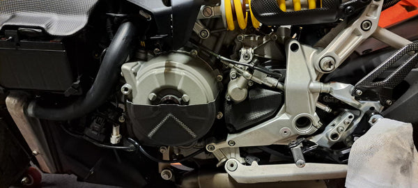 CNC RACING | Generator cover carbpon for Ducati Panigale