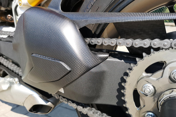CNC RACING | Swingarm cover Ducati Panigale V4 - Carbon