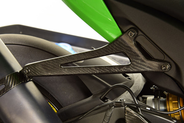 Graves Motorsports Carbon Fiber Exhaust Hanger Bracket - ZX-10R / ZX-6R