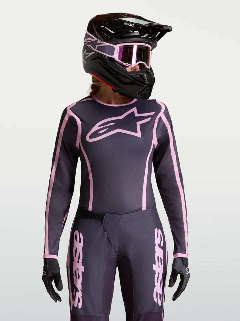 Alpinestars Stella Fluid Apex V2 Jersey, women's motocross gear in gray and pink with an ergonomic athletic fit.