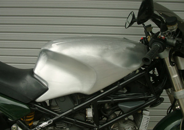 BEATER DUCATI MONSTER 900ie Aluminum fuel tank-Big