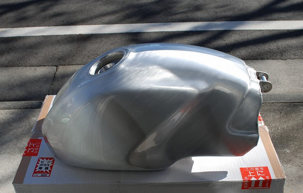 BEATER Ducati Monster S4RS Hair-Lined Aluminum fuel tank