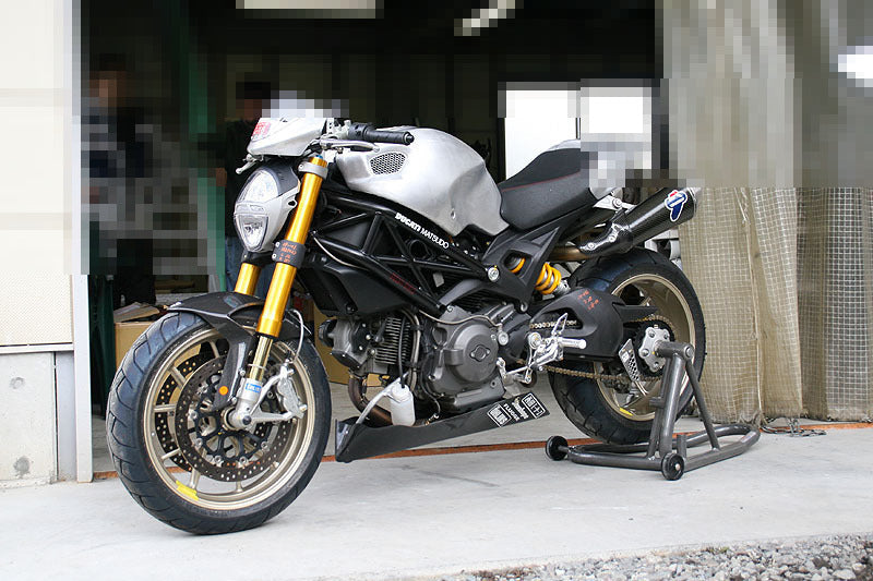 BEATER DUCATI Monster 696/796/1100 Aluminum fuel tank