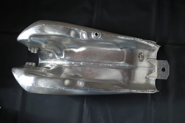 BEATER Honda CB750/900/1100F Aluminum fuel tank