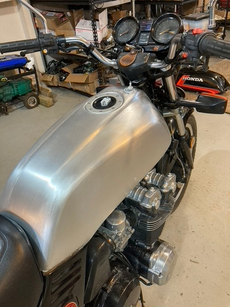 BEATER Honda CB750/900/1100F Aluminum fuel tank