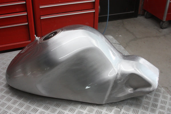 BEATER Honda RVT1000R Hair-lined Aluminum fuel tank